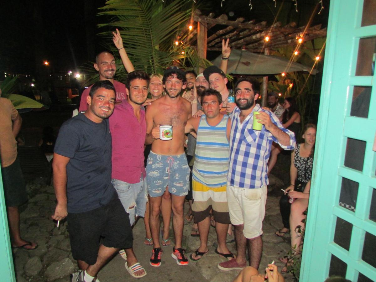 Coconut Hostel Bocas Town Esterno foto