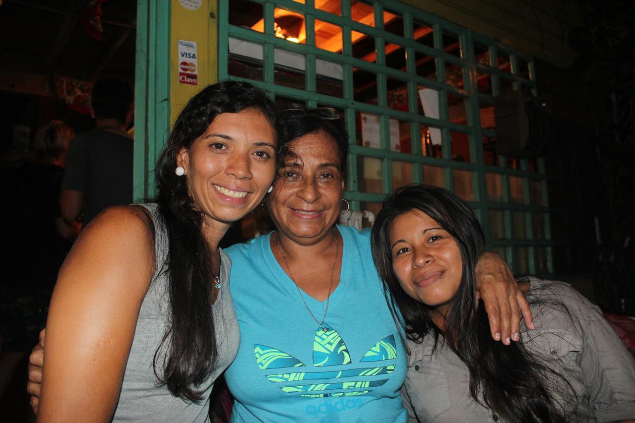 Coconut Hostel Bocas Town Esterno foto