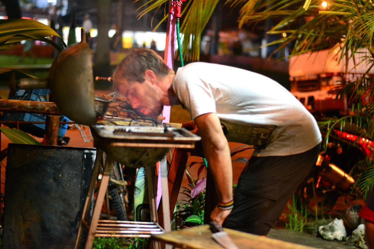 Coconut Hostel Bocas Town Esterno foto