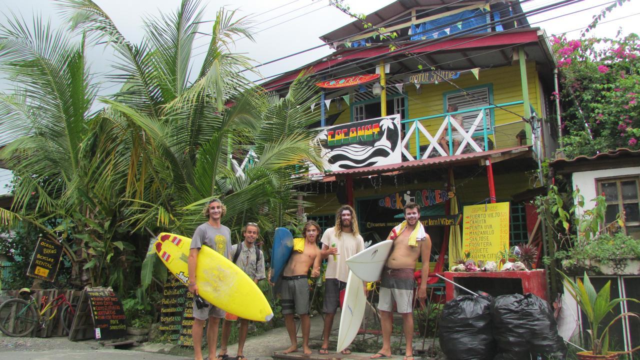 Coconut Hostel Bocas Town Esterno foto