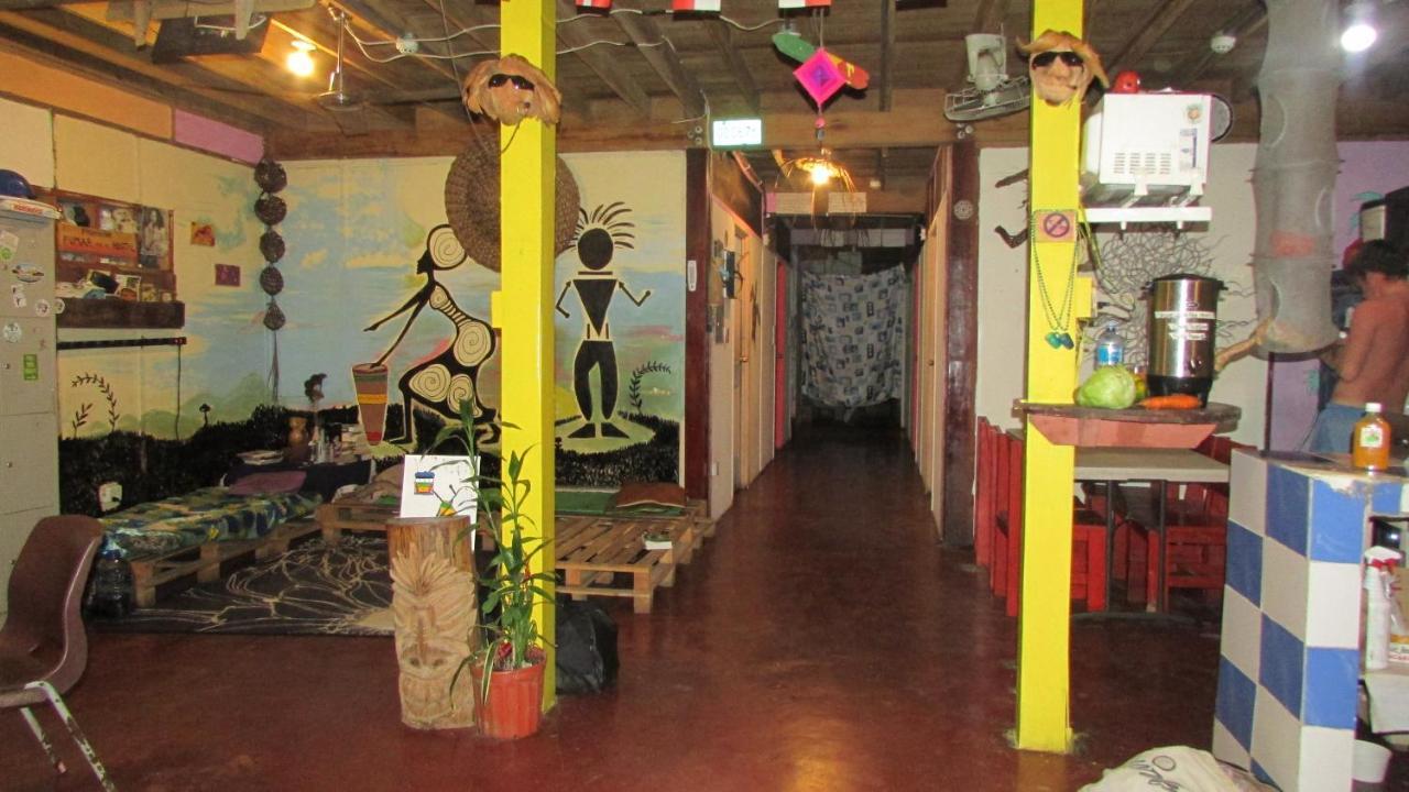 Coconut Hostel Bocas Town Esterno foto
